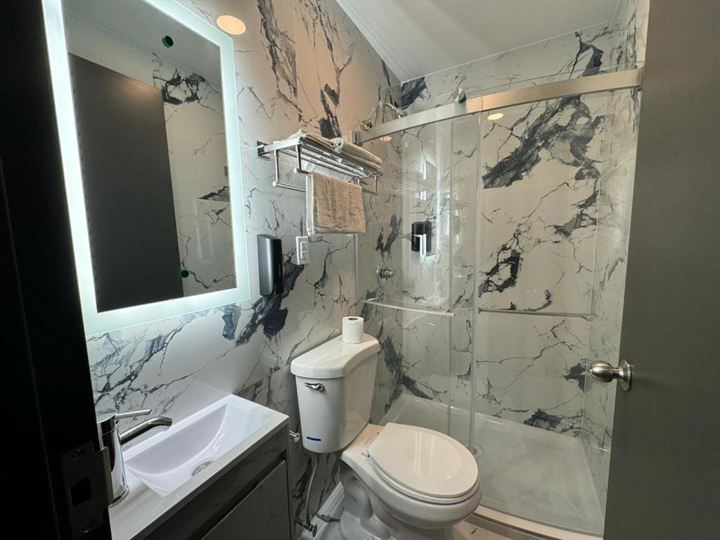 ניו יורק Moon Hotel Brooklyn מראה חיצוני תמונה